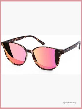 Mirrored Cat Eye Sunglasses for Sale up to 90% Off: Poshmark display picture 3